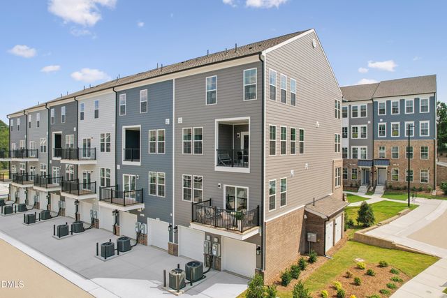 417 Grove Overlook Lane 200, Wake Forest, NC 27587