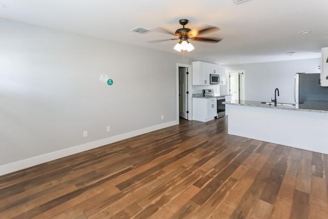 4656 S 38th Lane, Phoenix, AZ 85041