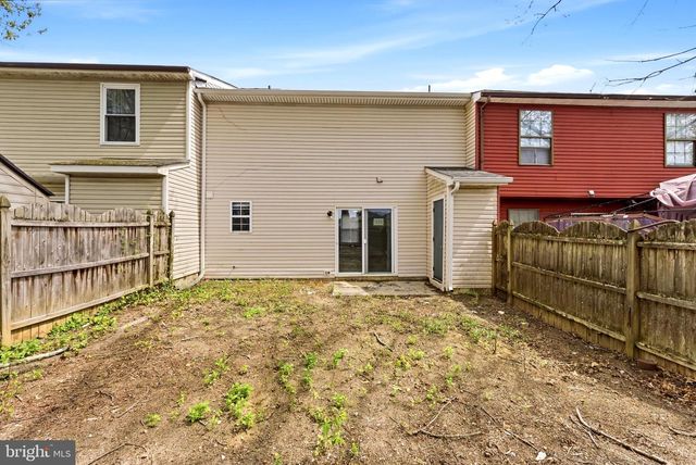 79 EDINSHIRE RD, Sicklerville, NJ 08081