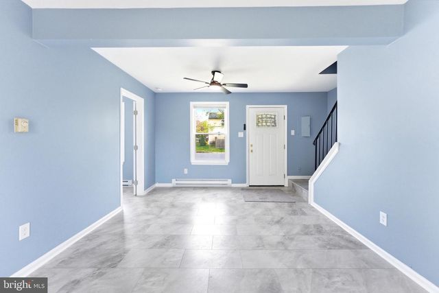 79 EDINSHIRE RD, Sicklerville, NJ 08081