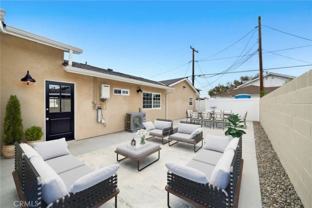 1801 Clay St, Newport Beach, CA 92663
