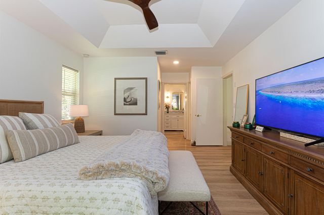 2477 Par Circle, Delray Beach, FL 33445