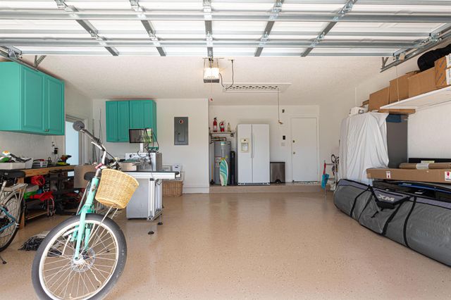 2477 Par Circle, Delray Beach, FL 33445