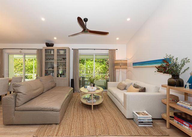 2477 Par Circle, Delray Beach, FL 33445