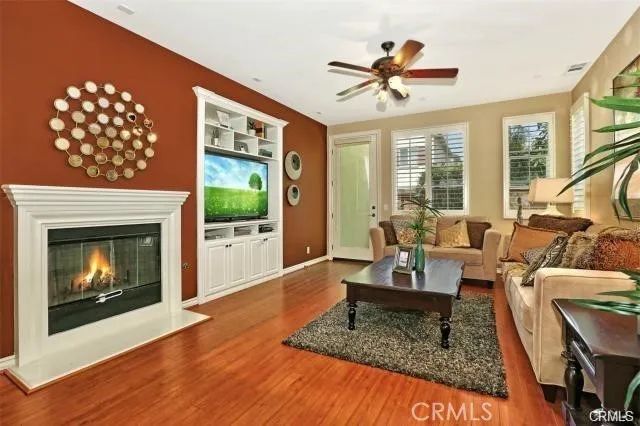 87 Wonderland, Irvine, CA 92620