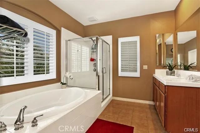 87 Wonderland, Irvine, CA 92620