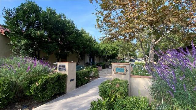 87 Wonderland, Irvine, CA 92620