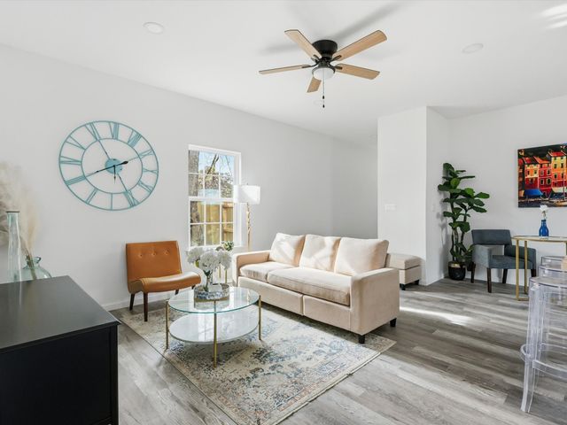 2413 Lena Street, Fort Worth, TX 76105