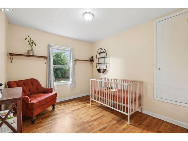 13314 Se BUSH St, Portland, OR 97236