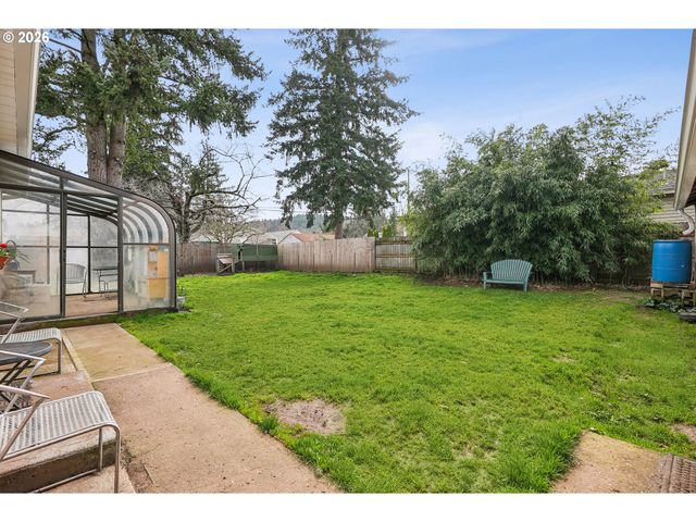 13314 Se BUSH St, Portland, OR 97236