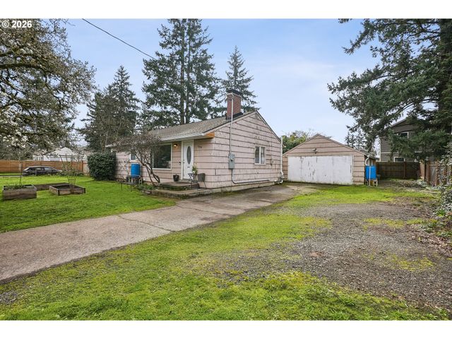 13314 Se BUSH St, Portland, OR 97236