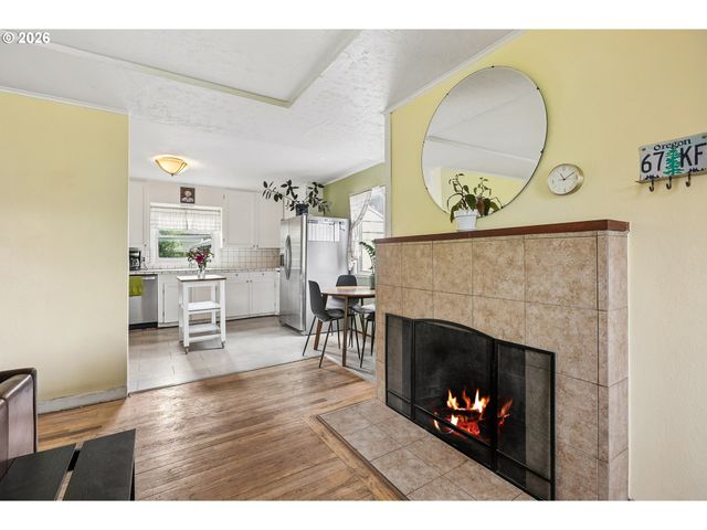 13314 Se BUSH St, Portland, OR 97236