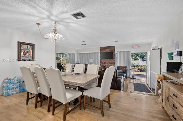 12104 Landing Way, Cooper City, FL 33026