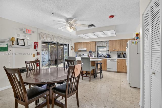 12104 Landing Way, Cooper City, FL 33026