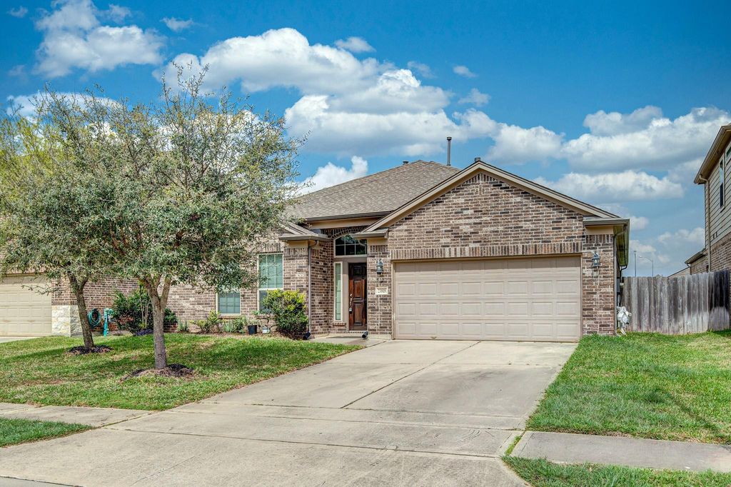 23818 Hawthorn Dale Court, Katy, TX 77493