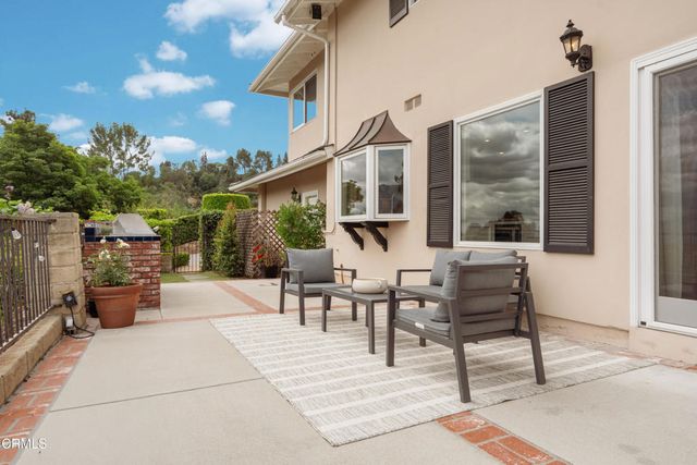 1095 Linda Glen Drive, Pasadena, CA 91105