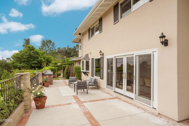 1095 Linda Glen Drive, Pasadena, CA 91105