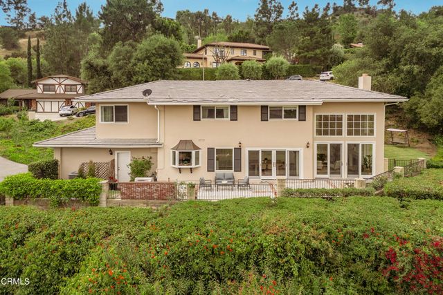 1095 Linda Glen Drive, Pasadena, CA 91105