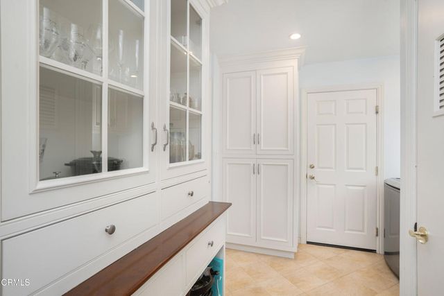 1095 Linda Glen Drive, Pasadena, CA 91105