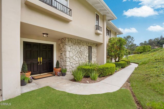 1095 Linda Glen Drive, Pasadena, CA 91105