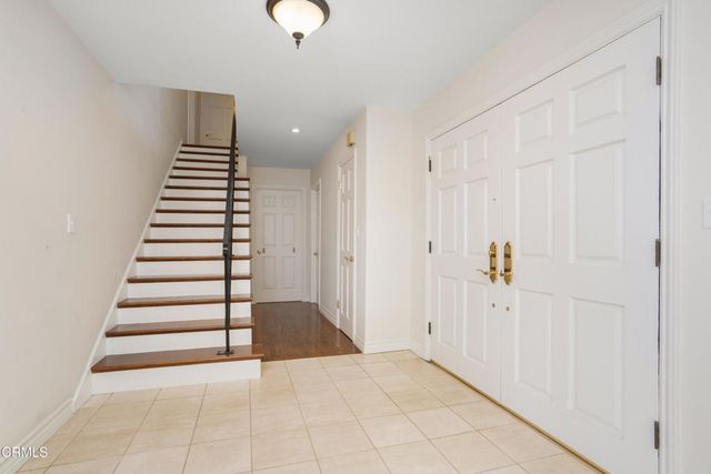 1095 Linda Glen Drive, Pasadena, CA 91105