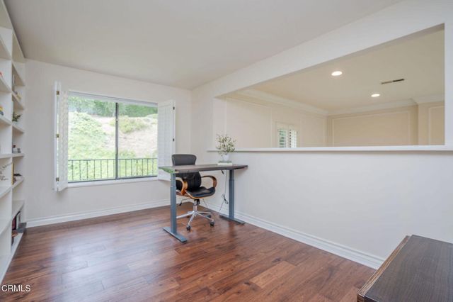 1095 Linda Glen Drive, Pasadena, CA 91105
