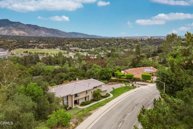 1095 Linda Glen Drive, Pasadena, CA 91105