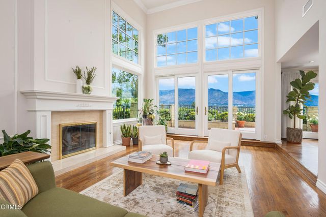 1095 Linda Glen Drive, Pasadena, CA 91105