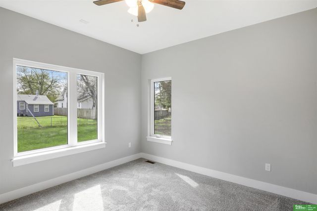 5625 N 29 Street, Omaha, NE 68111