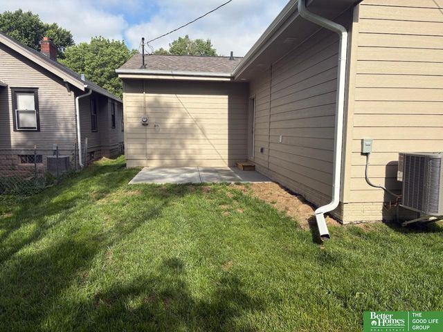 5625 N 29 Street, Omaha, NE 68111