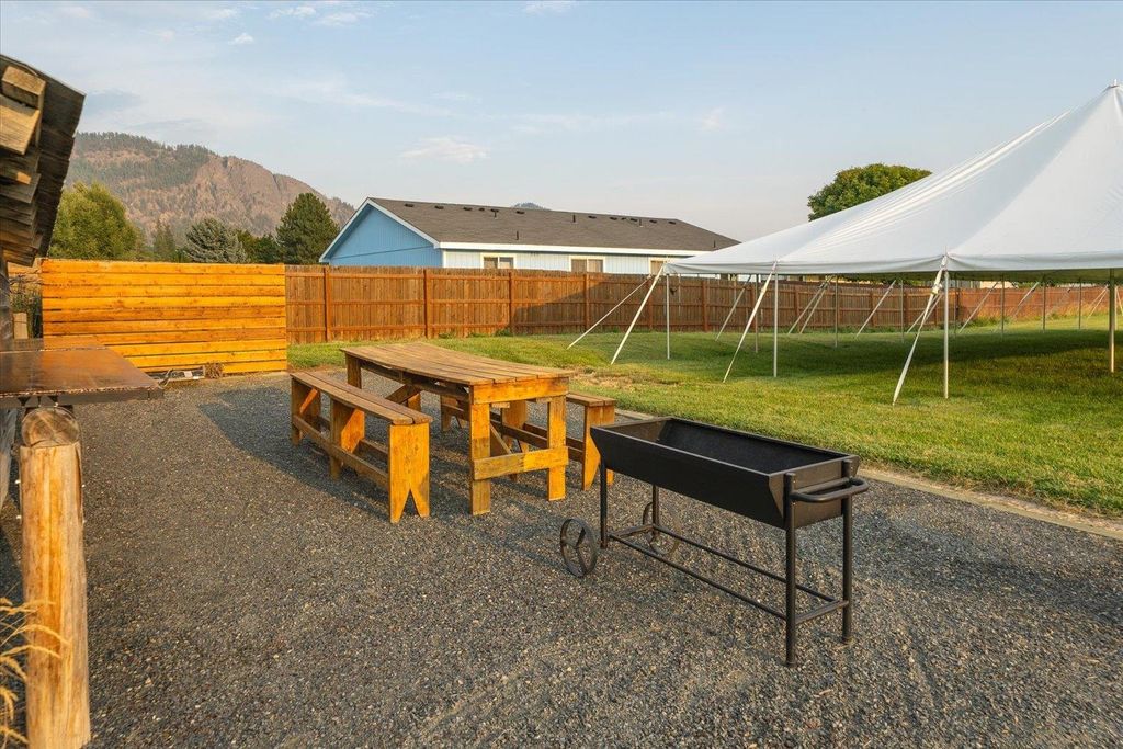 510 E Main Ave, Chewelah, WA 99109 photo 34