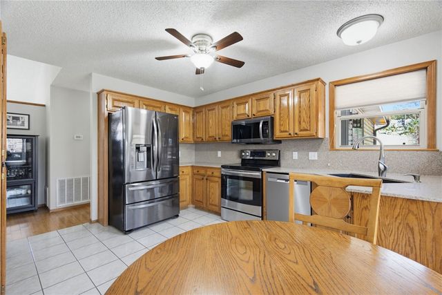 17 Ettington Lane, Bella Vista, AR 72714