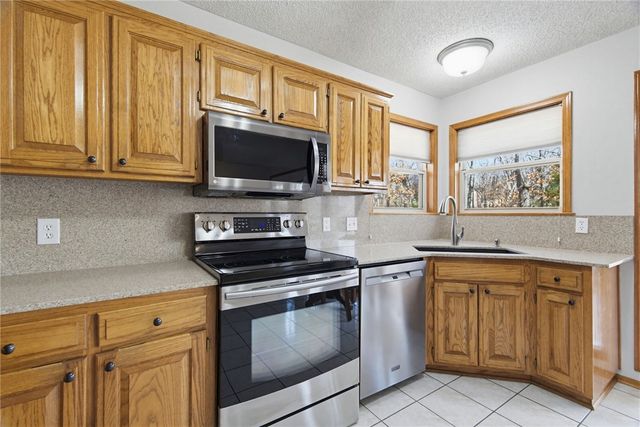 17 Ettington Lane, Bella Vista, AR 72714