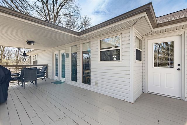 17 Ettington Lane, Bella Vista, AR 72714