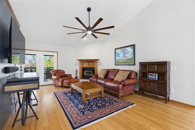 17 Ettington Lane, Bella Vista, AR 72714