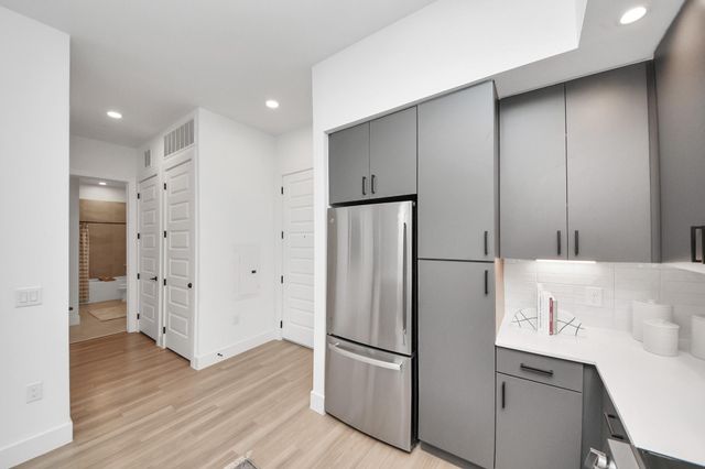 15635 Memorial Dr Drive 163, Houston, TX 77079