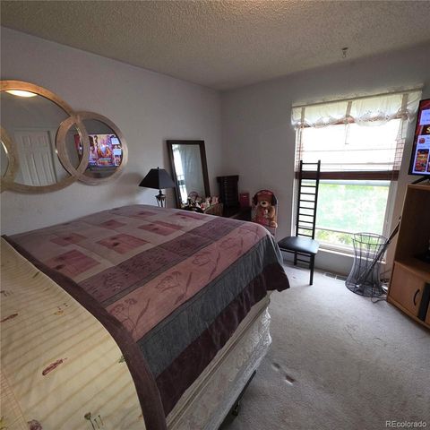 1036 Mobile Street, Aurora, CO 80011