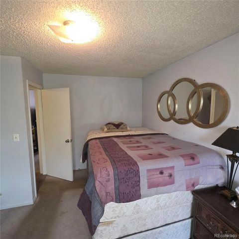 1036 Mobile Street, Aurora, CO 80011