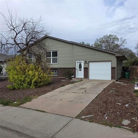 1036 Mobile Street, Aurora, CO 80011