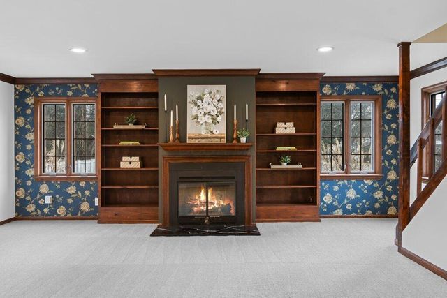 243 E Schreyer Place, Columbus, OH 43214