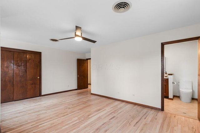 243 E Schreyer Place, Columbus, OH 43214