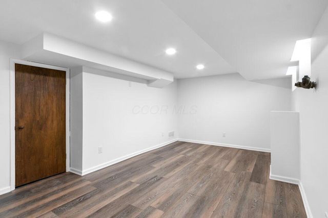 243 E Schreyer Place, Columbus, OH 43214