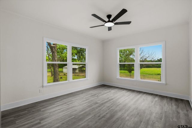 540 E Goshen St, Canton, TX 75103