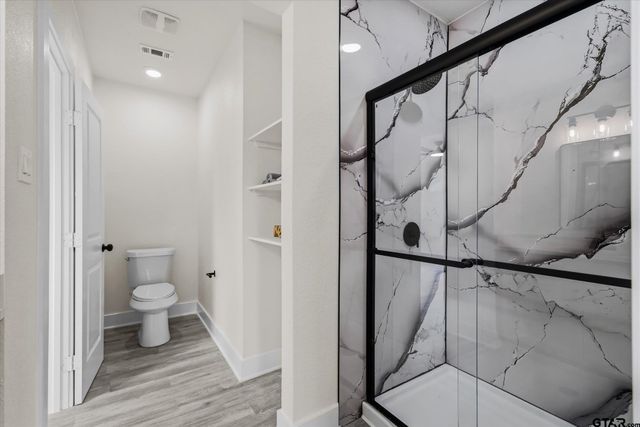 540 E Goshen St, Canton, TX 75103