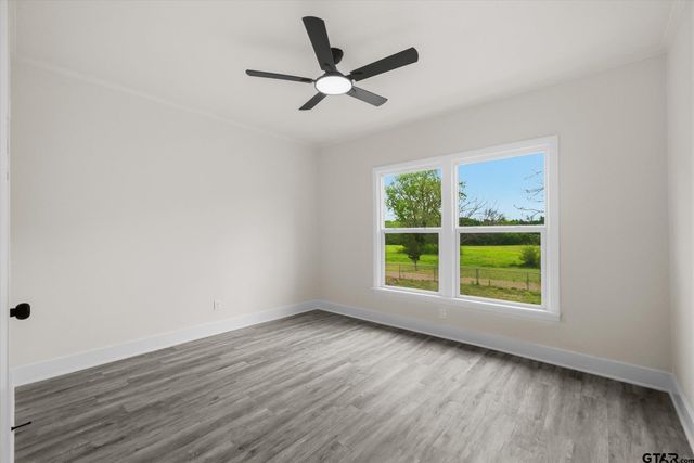 540 E Goshen St, Canton, TX 75103