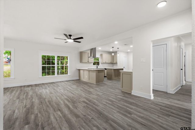 540 E Goshen St, Canton, TX 75103