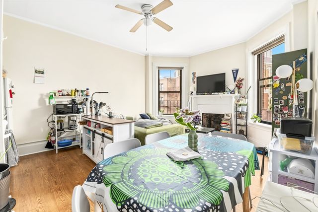 9 Buswell Street 3R, Boston, MA 02215