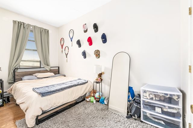 9 Buswell Street 3R, Boston, MA 02215