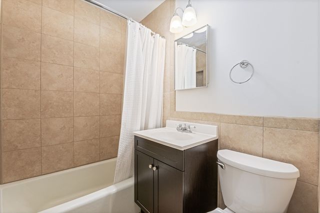 9 Buswell Street 3R, Boston, MA 02215