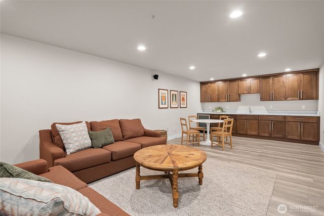 14310 176th Avenue SE, Renton, WA 98059